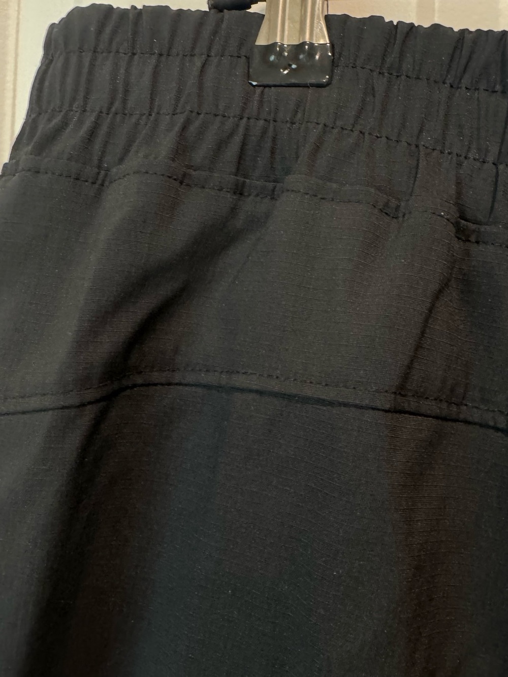 Columbia Women's Hiking Golf 19" Skort - Size Large - Black - Picture 5 of 10